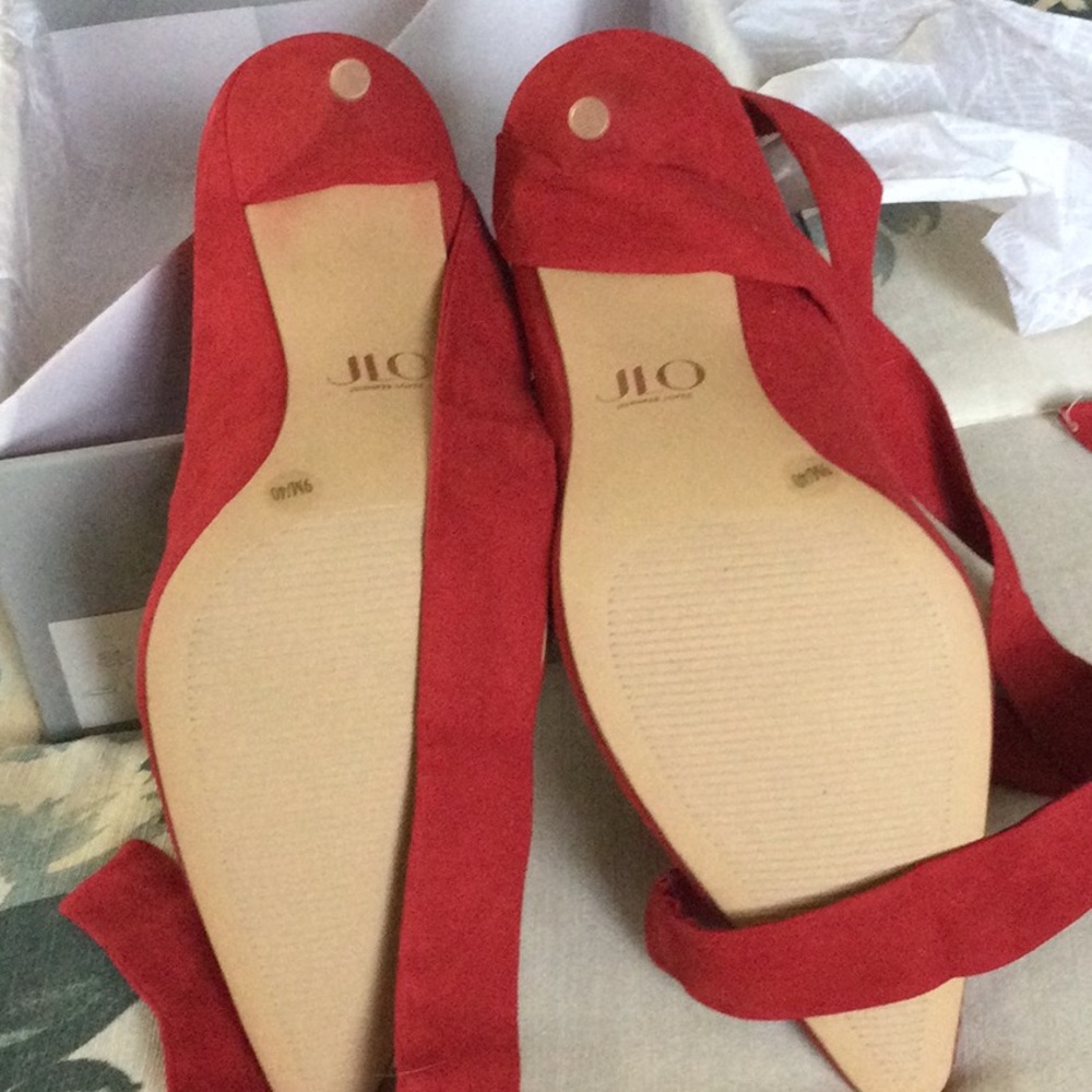 JLO Lipstick Red Rena Pump - Picture 6 of 9